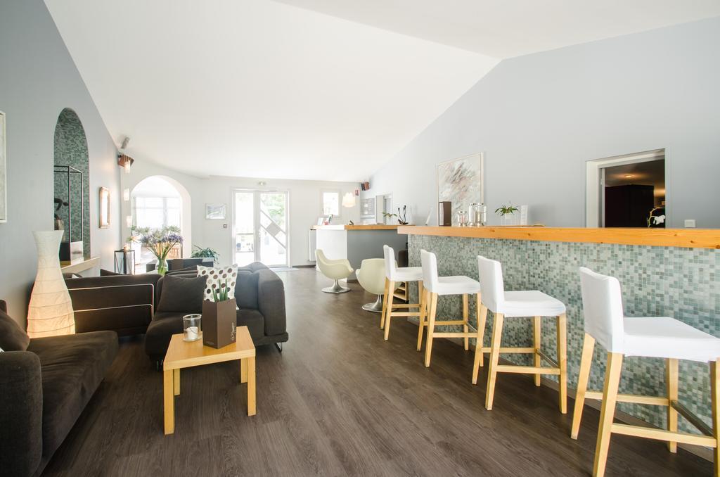 Logis Hotel La Magnanerie - Cote Bistro Aubignosc Eksteriør billede