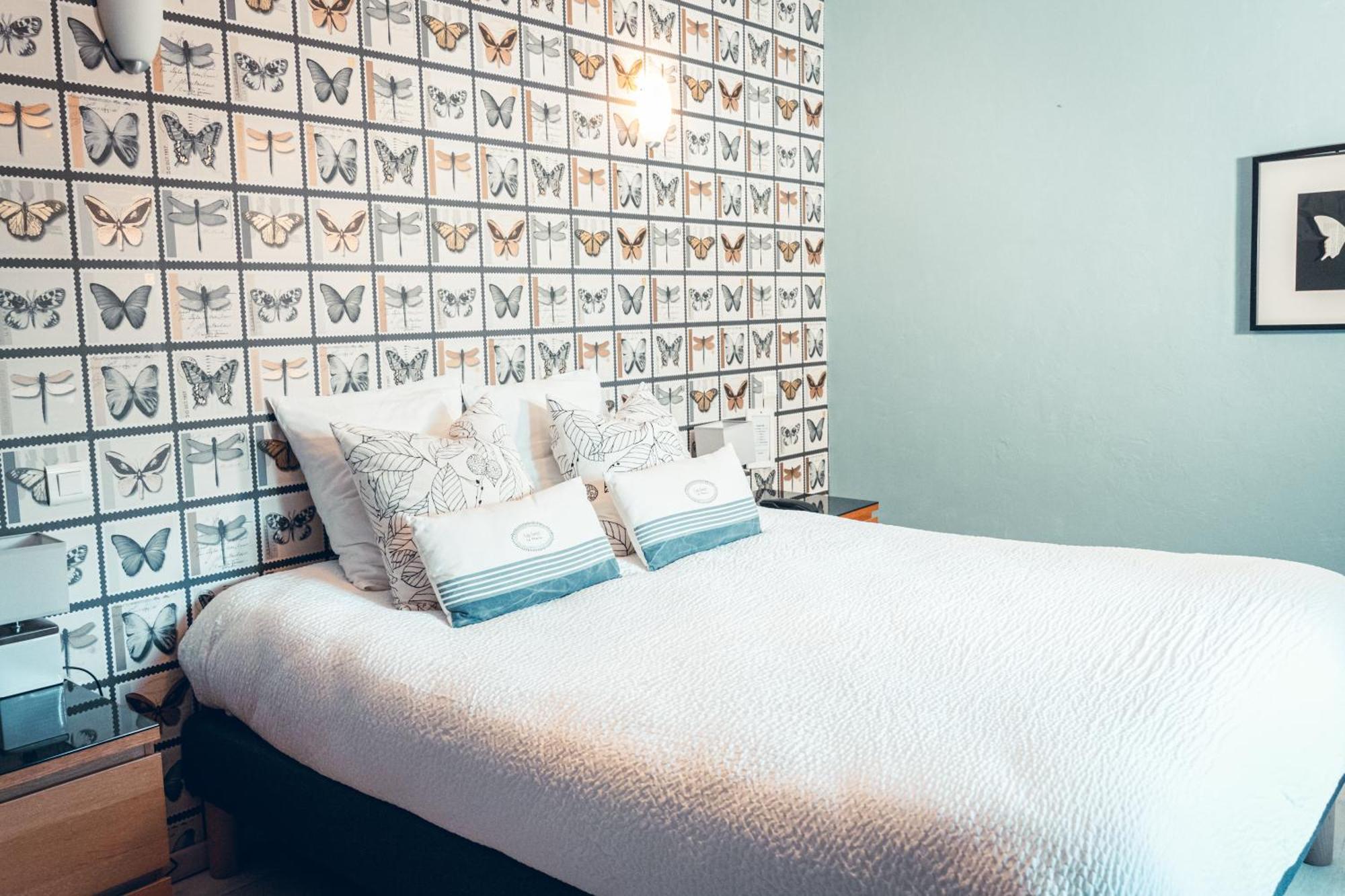 Logis Hotel La Magnanerie - Cote Bistro Aubignosc Eksteriør billede