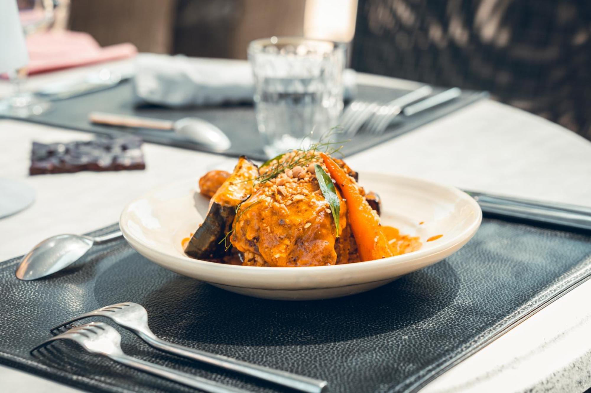 Logis Hotel La Magnanerie - Cote Bistro Aubignosc Eksteriør billede