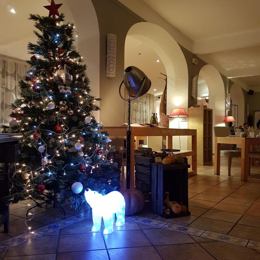 Logis Hotel La Magnanerie - Cote Bistro Aubignosc Eksteriør billede