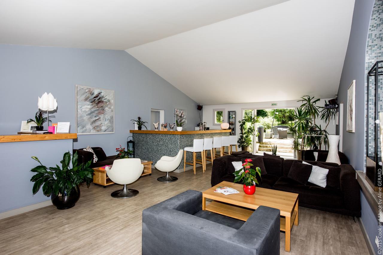 Logis Hotel La Magnanerie - Cote Bistro Aubignosc Eksteriør billede