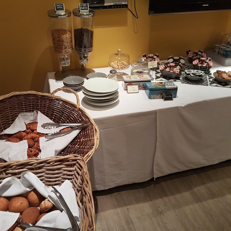 Logis Hotel La Magnanerie - Cote Bistro Aubignosc Eksteriør billede